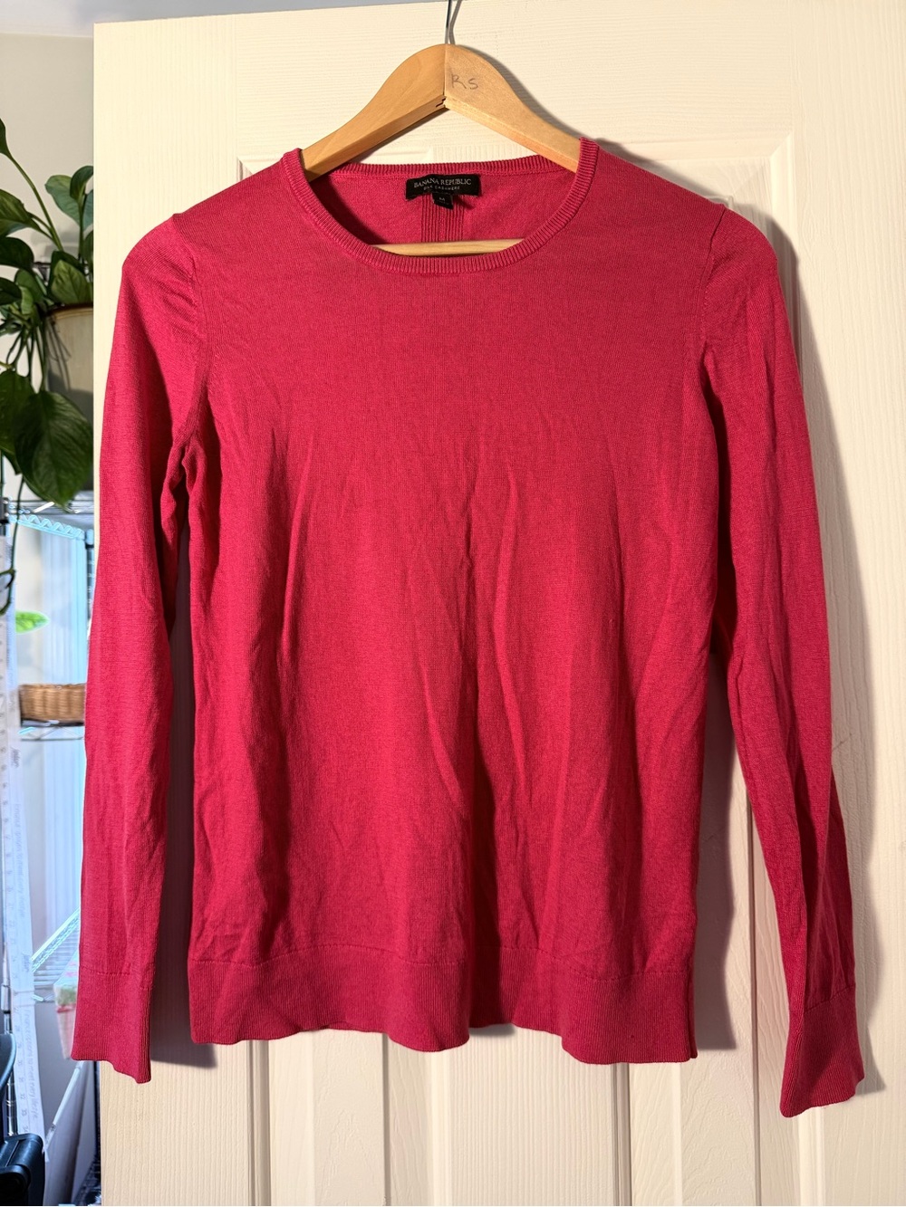 Banana Republic Women's Long-Sleeve Crewneck Sweater - Raspberry Pink
